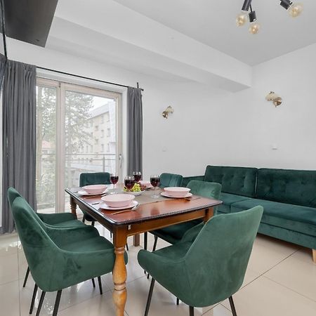 Przestronne Apartamenty W Zakopanem Z Trzema Sypialniami I Parkingiem By Noclegi Renters Exterior foto