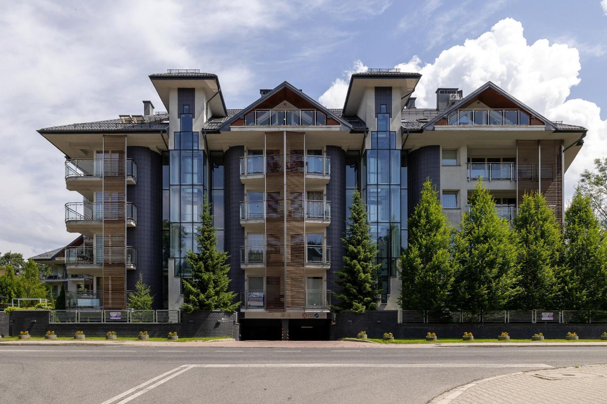Przestronne Apartamenty W Zakopanem Z Trzema Sypialniami I Parkingiem By Noclegi Renters Exterior foto